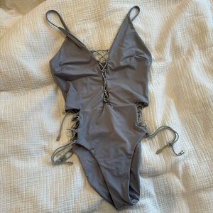 CXIX creatures of XIX sport laced pole bodysuit leotard in grey size S small